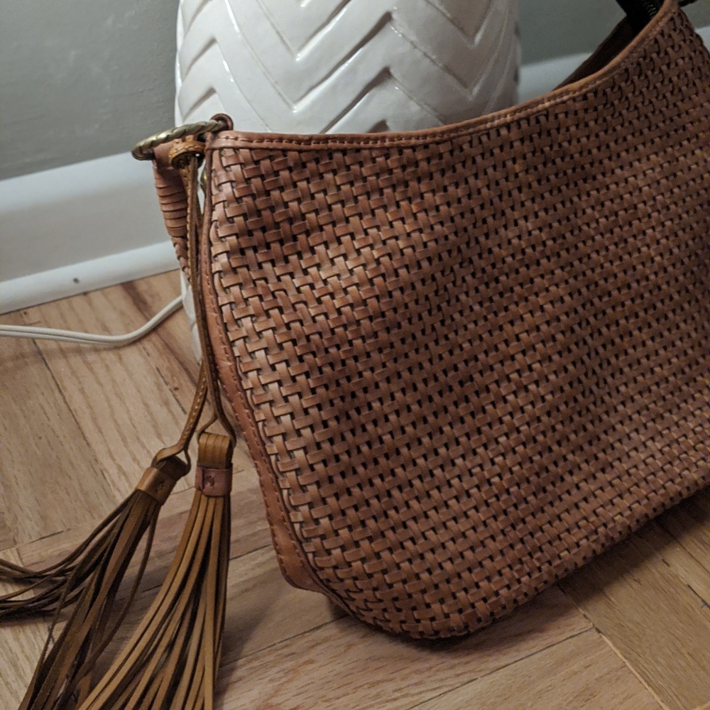 Patricia Nash woven shoulder bag - Picture 7 of 7